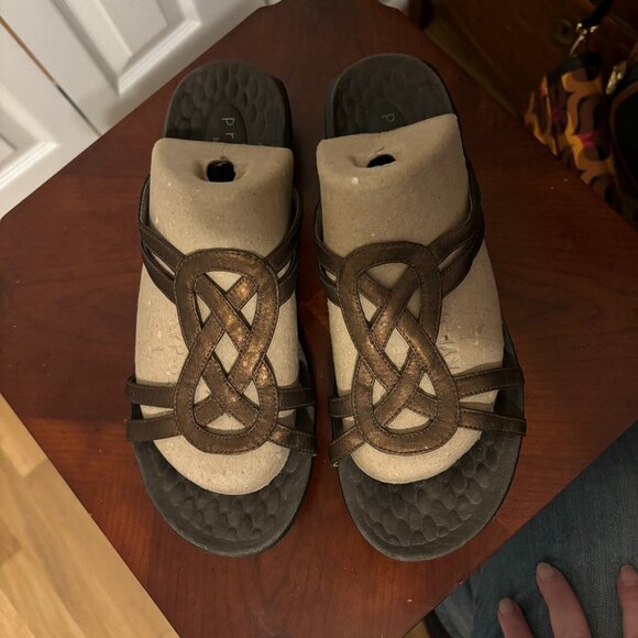 Clarks Privo Sandals - Picture 1 of 5
